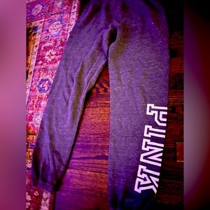 vintage fuzzy pink pants!!!🩷🩷🖤🖤